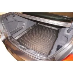 Aristar BMW 5-sarja Sedan F10 Vm. 03/2010-> 7 Aristar BMW 5-sarja Sedan F10 Vm. 03/2010-> -Autotarvikkeet myymälä 192064 3 eeed4b56