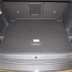 Aristar Peugeot 3008 II SUV/5 Vm. 11/2016- Säädettävä Tavaratilanpohja Yläasennossa -Autotarvikkeet myymälä 193573 4 748e215e