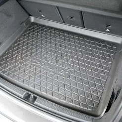 Aristar Mercedes B (W246) Vm. 10.2011-12.2018 / Mercedes B (W247) Sports Tourer Vm. 01.2019- -Autotarvikkeet myymälä mercedes b w246 w247 2014 2015 tavaratilan matto tampere a141bc50