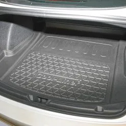 Aristar Tesla Model 3 Vm. 07.2017- +Facelift 2020 10 Aristar Tesla Model 3 Vm. 07.2017- +Facelift 2020 -Autotarvikkeet myymälä tesla model 3 kontin suoja matto tampere eced39f7