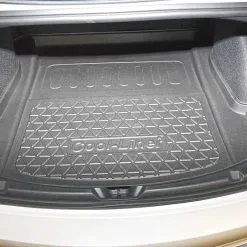 Aristar Tesla Model 3 Vm. 07.2017- +Facelift 2020 9 Aristar Tesla Model 3 Vm. 07.2017- +Facelift 2020 -Autotarvikkeet myymälä tesla model 3 pera kontin kaukalo matto tampere bd6fbea7