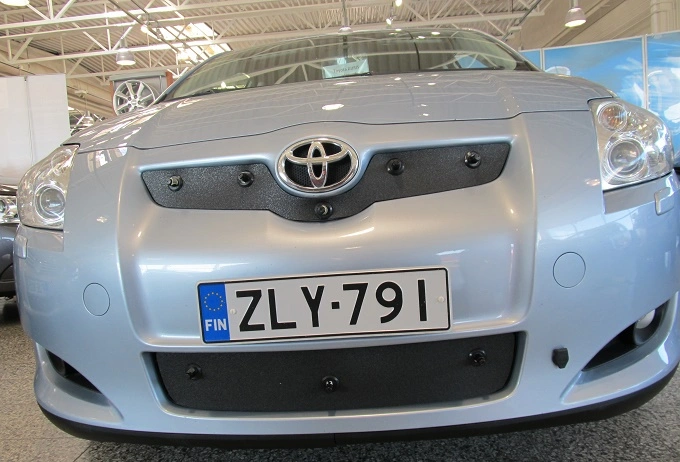 Tammer-Suoja Toyota Auris Vm. 2006-2009 3 Tammer-Suoja Toyota Auris Vm. 2006-2009