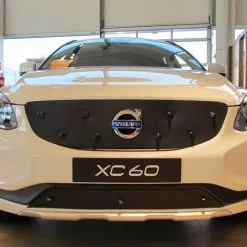 Tammer-Suoja Volvo XC60 Vm. 2014- (ei CWAB, R-Design)