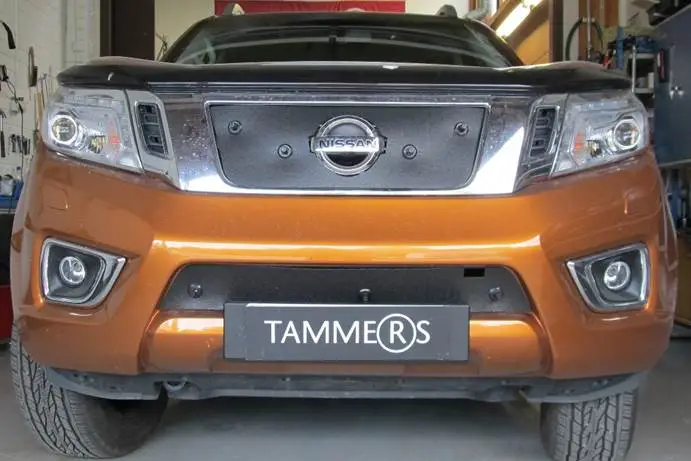 Tammer-Suoja Nissan Navara Vm. 2016- 3 Tammer-Suoja Nissan Navara Vm. 2016-