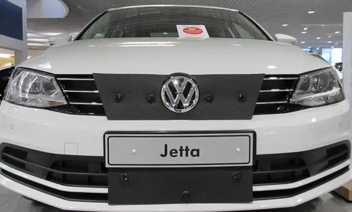 Tammer-Suoja Volkswagen Jetta 16-, Kapea Alaosa 3 Tammer-Suoja Volkswagen Jetta 16-, Kapea Alaosa